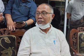 Mantan Petinggi KPK dan Pakar Hukum bicara UU IKN di Bukittinggi