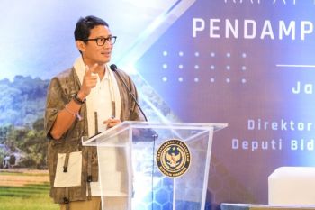 Menparekraf meluncurkan program pendampingan desa wisata