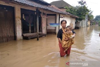 Sungai meluap, ratusan rumah di Mejobo Kudus tergenang banjir