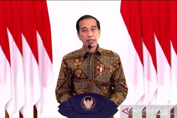 Jokowi: Pengawasan OJK saat masa pandemi tidak boleh melemah