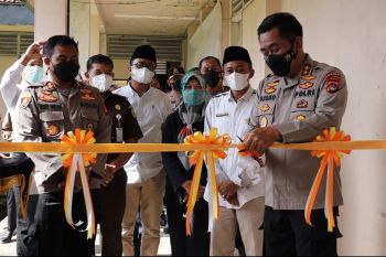 Kapolres Lombok Tengah menerima kedatangan Kapolda NTB