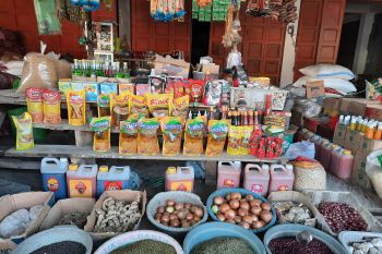 Harga minyak goreng di Kendari variatif di atas Rp20 ribu/liter