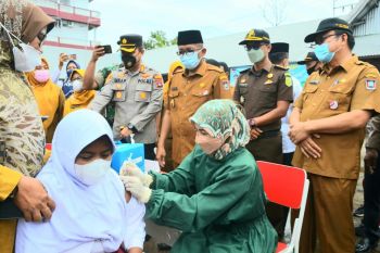 Padang  mulai lakukan vaksinasi COVID-19 bagi anak usia 6-11 tahun