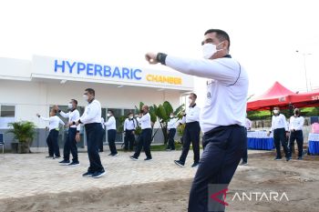 Rumkital Jala Ammar Lantamal VIi resmikan terapi oksigen hiperbarik