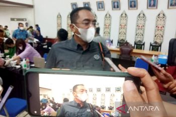 Ketua DPRD: Meski zona hijau tetap waspadai potensi masuknya Omicron