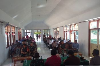 Warga Saparua dan Saparua Timur tidak campuri persoalan konflik di Haruku, jangan "asbun"
