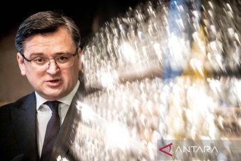 Menlu Ukraina sebut perundingan damai dengan Rusia sulit sekali