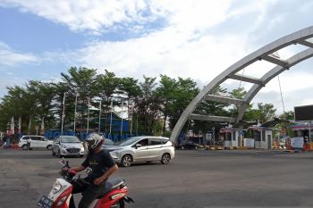 Polres Bone dan Disdik bersama-sama mendorong kesadaran berlalu lintas