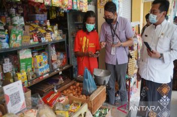 Pemkot Pekalongan-Bank Jateng meluncurkan aplikasi pembayaran nontunai