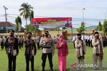 Kapolres Bima Kota Lepas dua perwira purna tugas