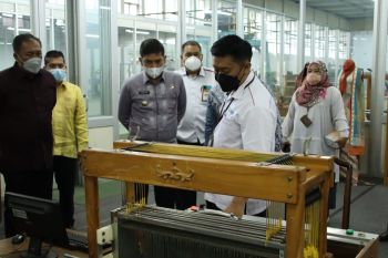 Wako Sawahlunto kunjungi Balai Besar Tekstil Bandung pelajari pengembangan tenun
