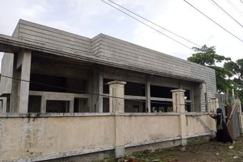 Dispar Mataram akan membongkar bangunan milik investor di Loang Baloq