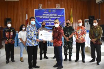 Pemkab Kapuas raih penghargaan Ombudsman RI