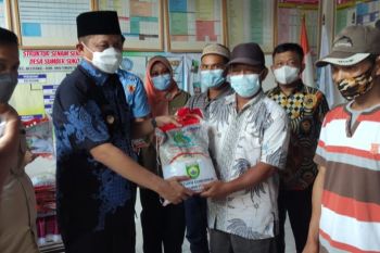 Pemkab OKU Timur salurkan bantuan korban  banjir bandang