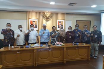 Pemkab Pasaman Barat temui Kemenkop untuk dirikan pabrik kelapa sawit