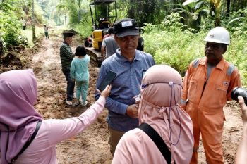 Pemkot Pariaman lanjutkan pembukaan jalan tanpa APBD pada 2022