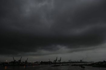 BMKG: Wilayah Sumatera Selatan berpotensi hujan petir siang hingga malam