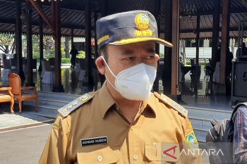 Bupati Banyumas: 17 karyawan sebuah perusahaan positif  COVID-19