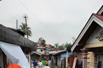 Bukittinggi banjir hingga warga terpaksa dievakuasi