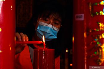 Sembahyang Imlek di Madiun