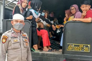 Pahlawan vaksinasi itu  bernama Bripka Indra Yuska