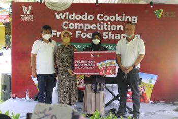 PT Widodo Makmur Perkasa gandeng Dompet Dhuafa distribusikan 1000 paket makanan ke 9 lembaga sosial