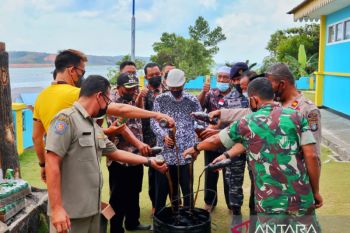 Forkopimcam Tambelan musnahkan minuman keras  oplosan