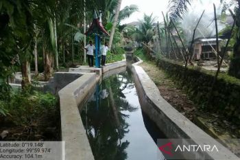 Agam bangun 48 jalan usaha tani-irigasi senilai Rp7,9 miliar