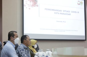Wali Kota Makassar perintahkan camat hingga RT/RW  antisipasi varian Omicron