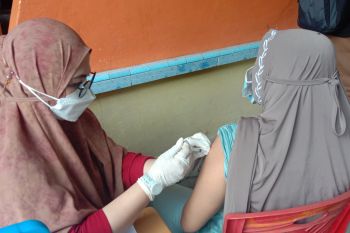 Dinkes Takalar data warga dari bepergian cegah penyebaran varian omicron