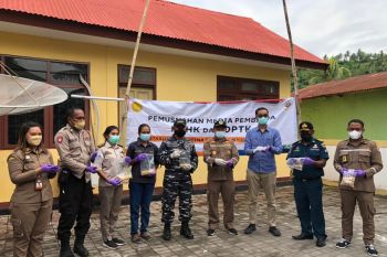 Karantina Pertanian Ende musnahkan ribuan ayam cegah hama penyakit