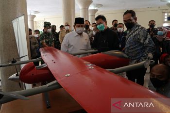 Menhan Prabowo teken kerja sama pengembangan Iptek dengan UGM