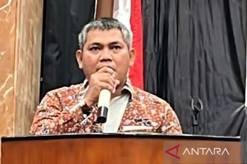Dr Suratmin terpilih sebagai Ketua Ikal FK USU Riau