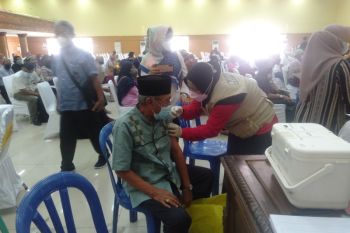 Epidemiolog sebut vaksinasi penguat tingkatkan proteksi individu