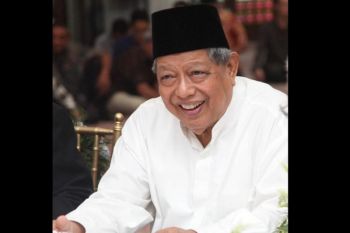 Ayah mertua Menparekraf Sandiaga Uno meninggal dunia