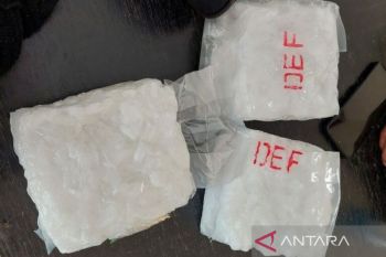 Anggota Kodam Mulawarman dan Polsek Sebatik Barat amankan 3 kilogram sabu