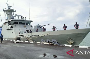 Bank Indonesia - TNI AL melaksanakan kas keliling ke kepulauan 3T