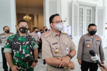 Kasus baru di Jakarta lampaui puncak gelombang dua