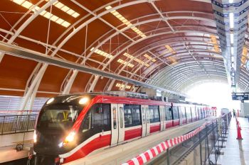 LRT Jabodebek direncanakan beroperasi setiap hari hingga pukul 23.00 WIB