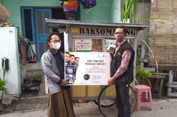 PT Agrinesia Raya gandeng Dompet Dhuafa salurkan zakat untuk pemberdayaan pendidikan dan UMKM