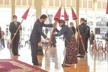 Sultan HB X kukuhkan 242 lurah sebagai pemangku keistimewaan DIY