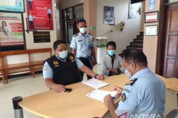 WN Filipina dipindahkan dari Imigrasi Maumere ke Rudenim Kupang