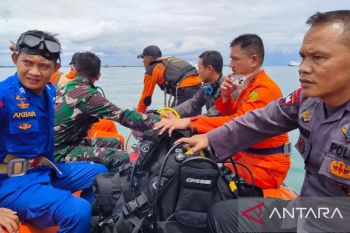 Tim SAR dan Brimob Bone gelar latihan gabungan asah kemampuan