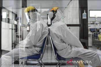 Tenaga kerja kesehatan perlu perlindungan sistematis