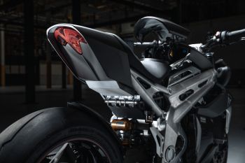Wujud asli Triumph Project TE-1