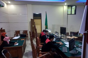 Dua terdakwa korupsi benih jagung Lampung divonis 64 bulan penjara