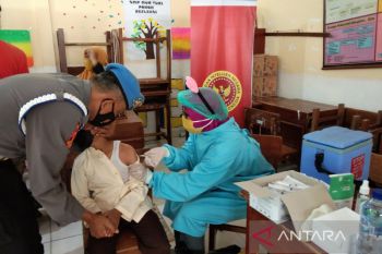 BIN DIY konsisten melakukan vaksinasi di saat lonjakan kasus COVID-19
