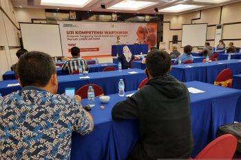22 Wartawan Kendari lulus UKW  oleh LKBN ANTARA
