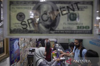 Rupiah pada Senin pagi melemah 16 poin