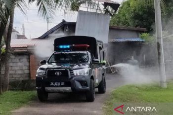 Pemkot Denpasar semprotkan desinfektan untuk cegah COVID-19